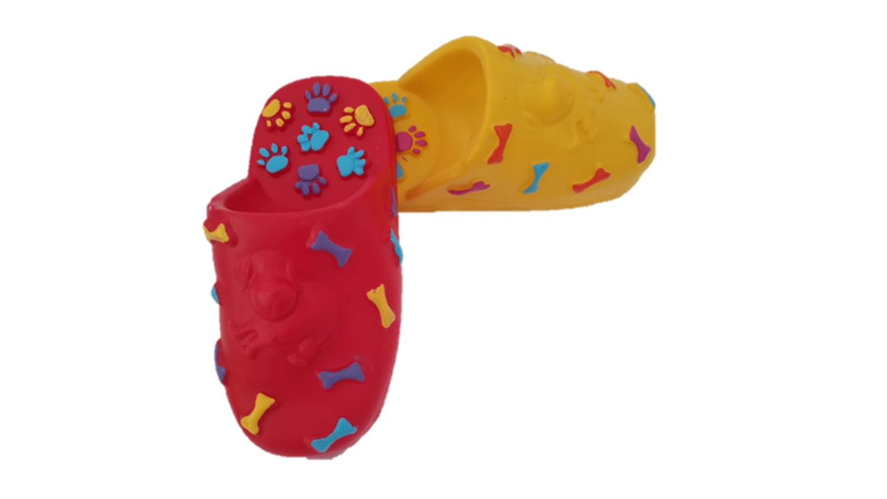 JUGUETE CON CHIFLE PANTUFLA